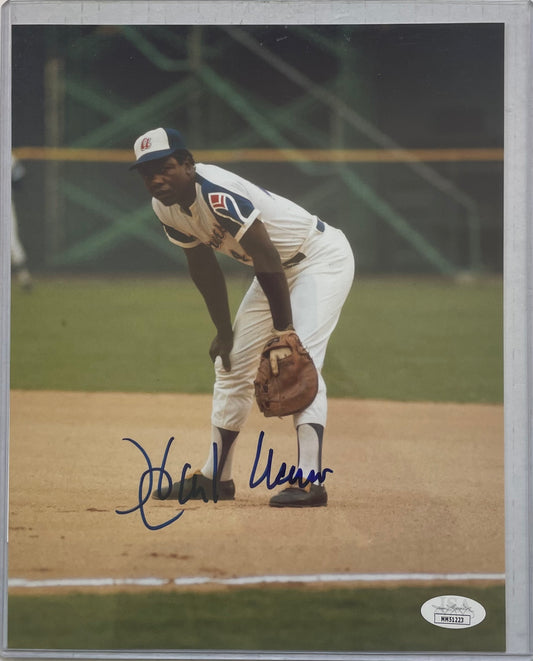Hank Aaron Braves Autographed 8x10 Photo with JSA COA - MM51223