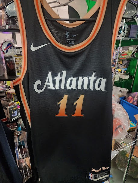 NWOT Trae Young Nike Licensed Hawks Basketball NBA Jersey Size XL
