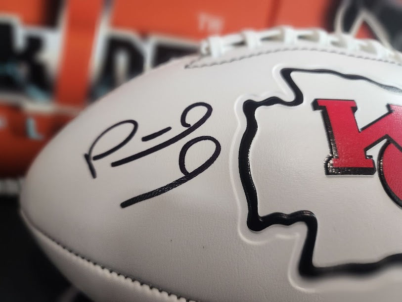 Patrick Mahomes Autographed Fanatics COA Chiefs Football