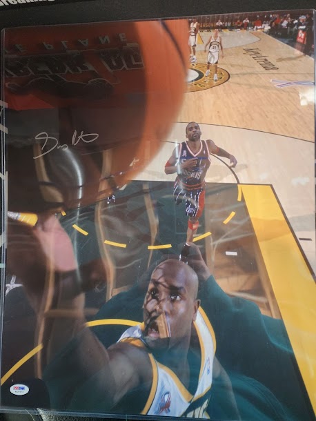 Gary Payton Auto 16x20 Basketball Photo Seattle Super Sonics PSA COA