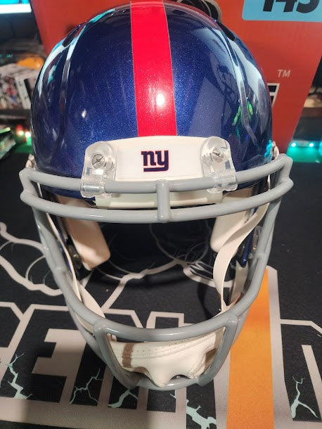 Daniel Jones Autographed FANATICS COA Full Size Helmet New York Giants