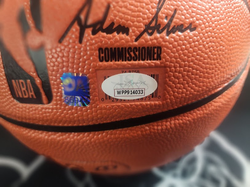 Lenny Wilkins Autographed JSA COA Basketball Cavs Hawks Blazers