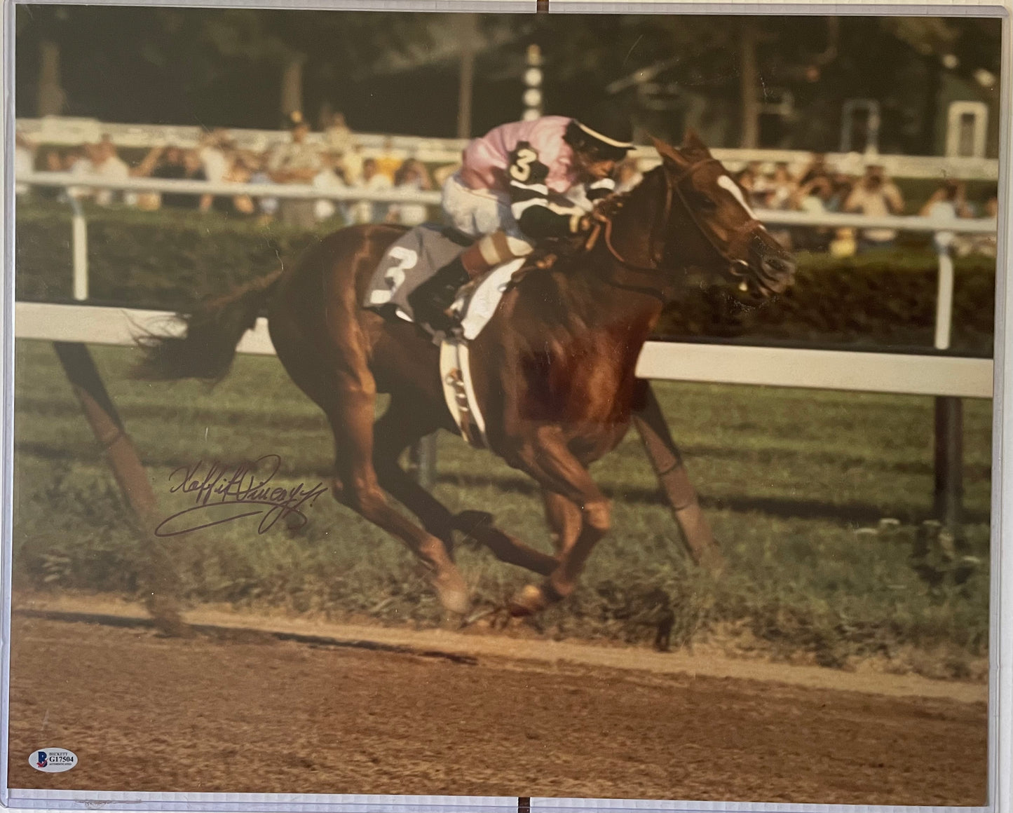 Laffit Pincay Jr. Autographed 16x20 Photo with Beckett COA Horse Racing