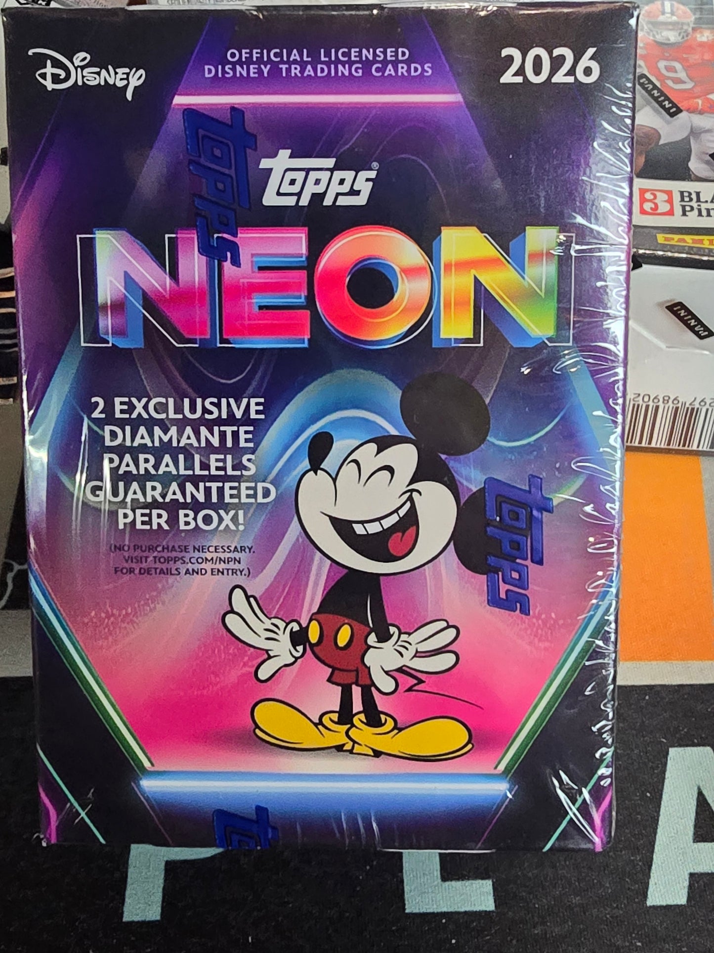 Disney 2026 Topps Neon Blaster Box