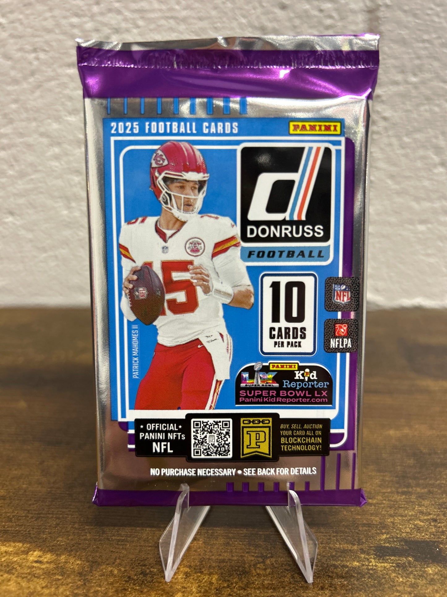 2025 Panini Donruss Football Window Box 10-Card Pack