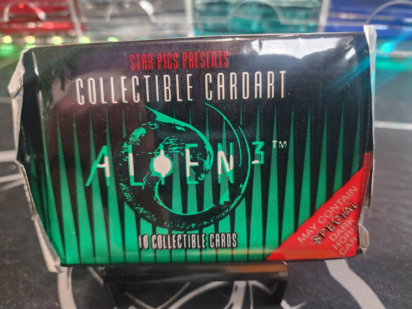 Alien 3 Star Pics 1992 Pack Personal Break! 10 cards! Chase special "Dark Horse" Cards!