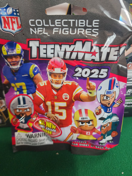 2025 Teeny Mates Collectible NFL Figure Blind Bag Personal Break!