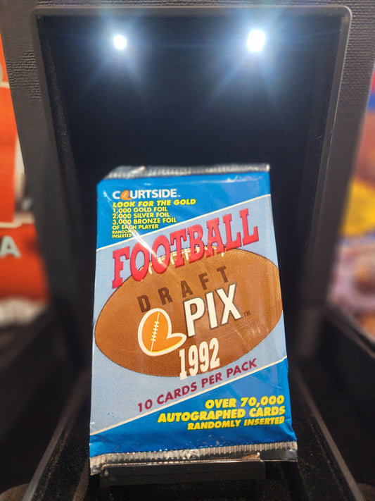 Courtside 1992 Football Pack personal break! 10 cards! Chase autographs and gold, silver, and bronze foils!