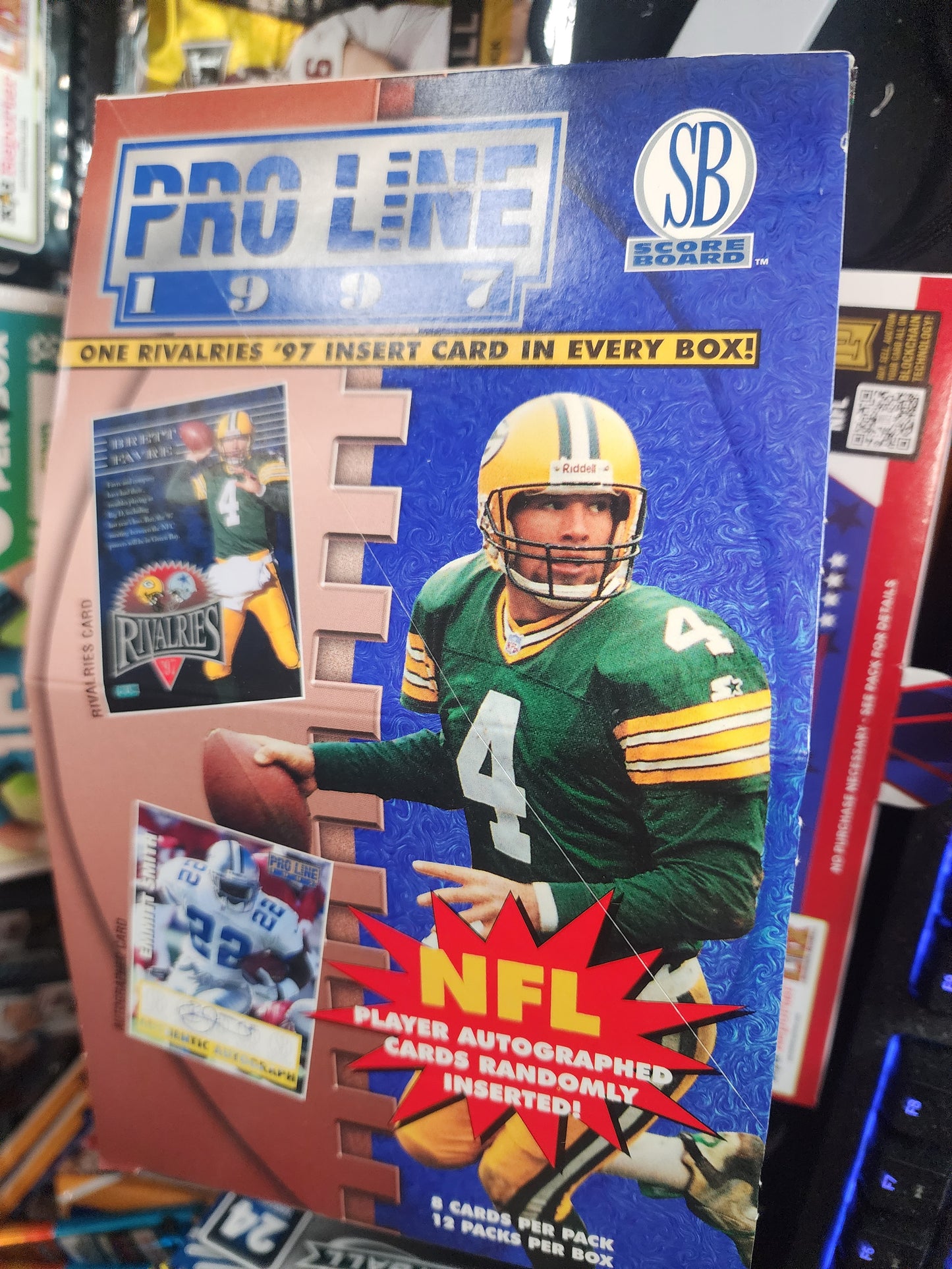 1997 Pro Line Football HOBBY PACK - 1 auto per box! Hunt for RIVALRIES insert!