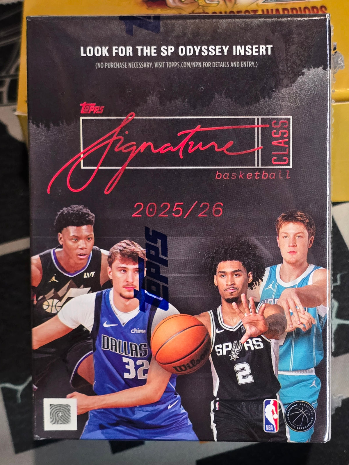 2025 Topps Signature Class Basketball Blaster Box