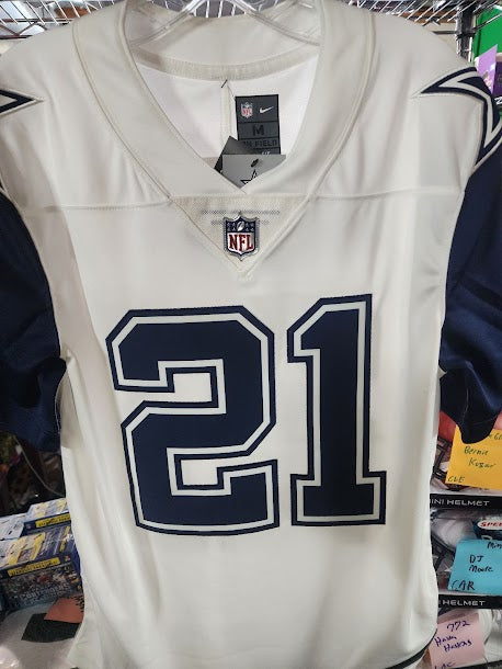 Ezekiel Zeke Elliott On Field Nike Licensed Dallas Cowboys White Jersey Size Medium Unsigned