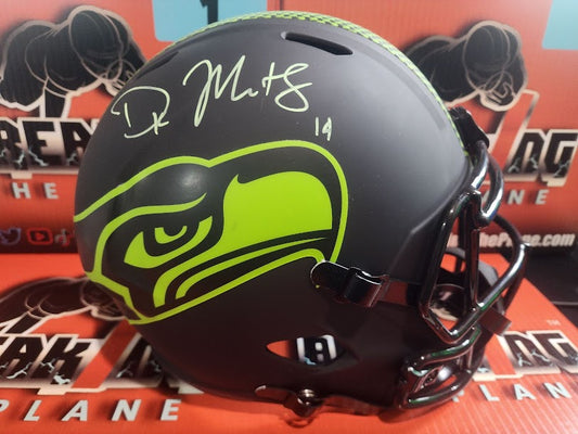 DK Metcalf Auto Full Size Helmet Seahawks Eclipse Beckett COA