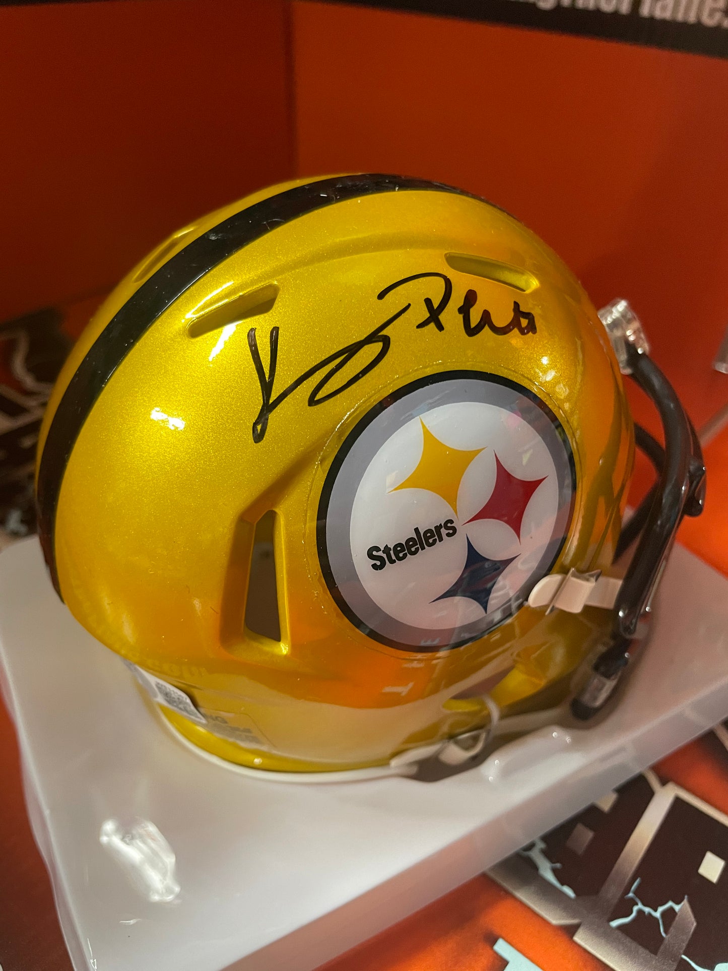 Kenny Pickett Autographed Steelers Flash Mini Helmet With Beckett COA