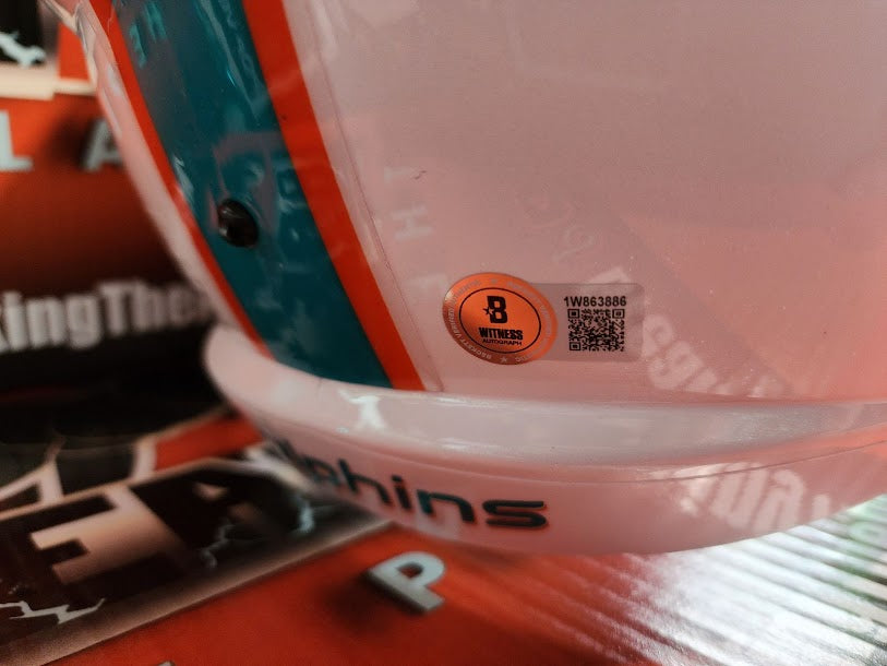 Tyreek Hill Auto Full Size Helmet Beckett COA Dolphins