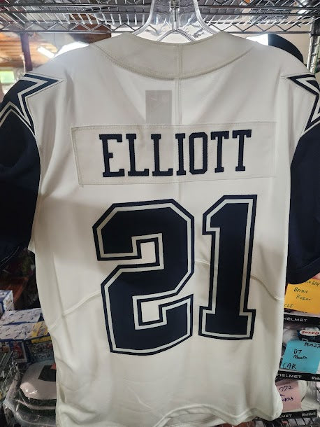 Ezekiel Zeke Elliott On Field Nike Licensed Dallas Cowboys White Jersey Size Medium Unsigned