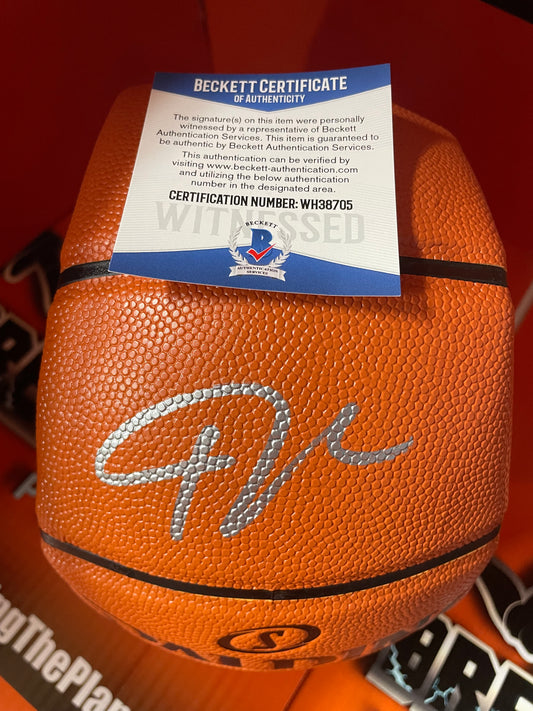 Giannis Antetokounmpo Autographed Spalding Basketball with Beckett COA