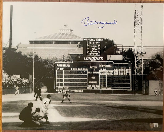 Bill Mazeroski Autographed 16x20 Photo Beckett COA Pirates