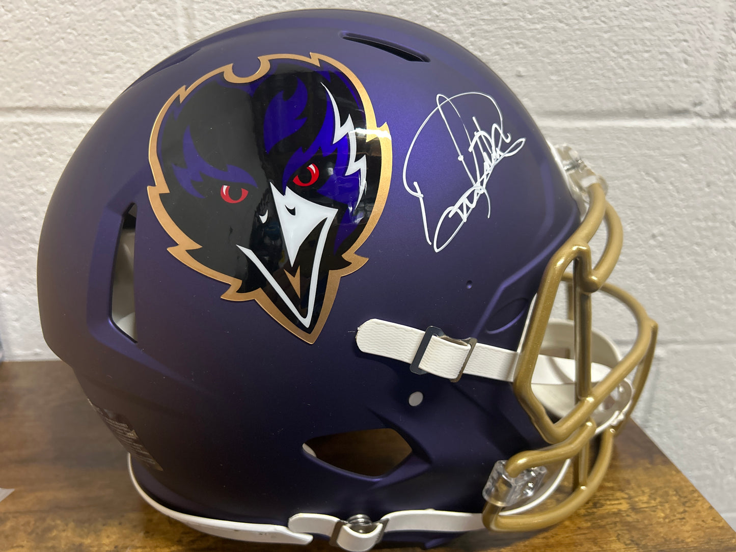 Derrick Henry Ravens Full Size New Alternate Helmet Beckett COA