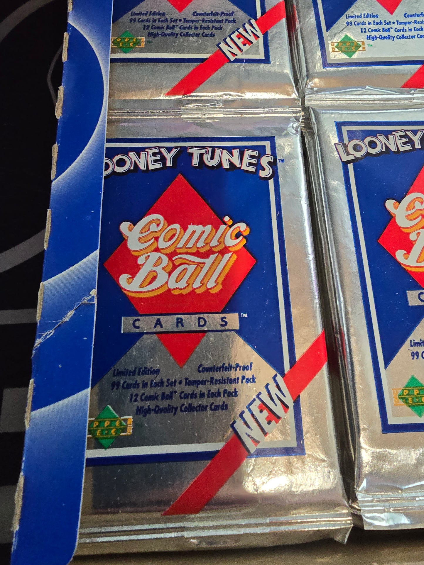 Limited Edition Comic Ball Looney Tunes MLB Baseball Card Pack Upper Deck 1991