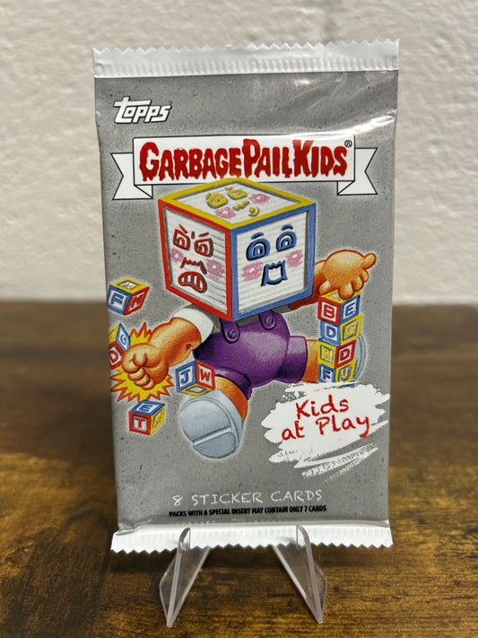 Topps Garbage Pail Kids - Kids at Play Pack!