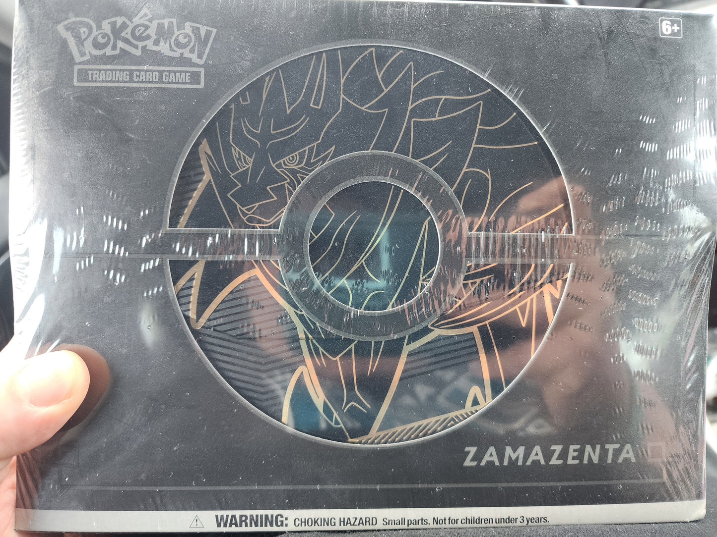 NEW SEALED Pokemon TCG Sword & Shield Zamazenta ETB Elite Trainer Box Plus Gold!