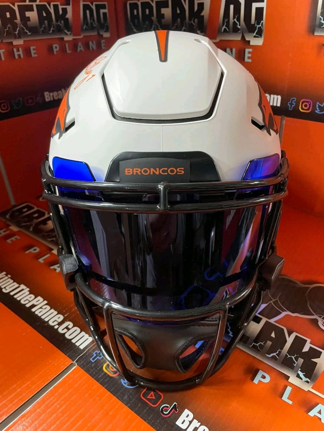 SPEED FLEX John Elway LUNAR Autographed Beckett COA Full Size Helmet Broncos