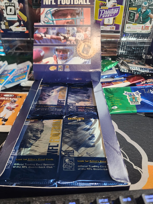 1996 Score Pinnacle Football Pack! Chase Artist Proof cards!