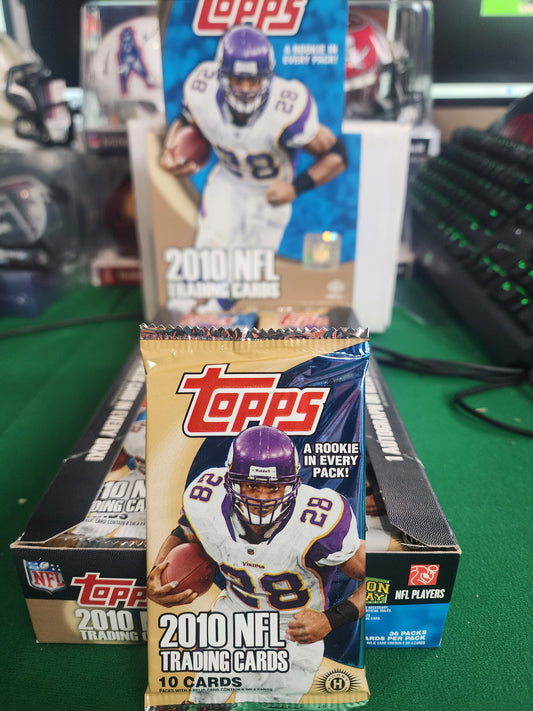 2010 Topps Football Pack Personal Break! One rookie per pack! Chase autographs and relics!