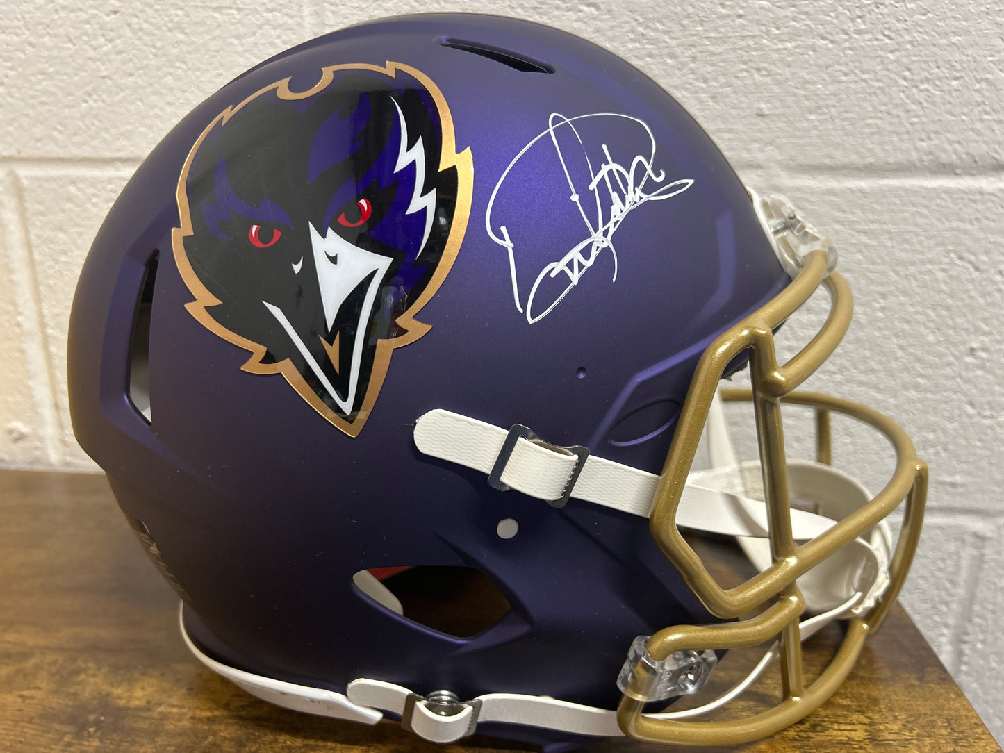 Derrick Henry Ravens Full Size New Alternate Helmet Beckett COA