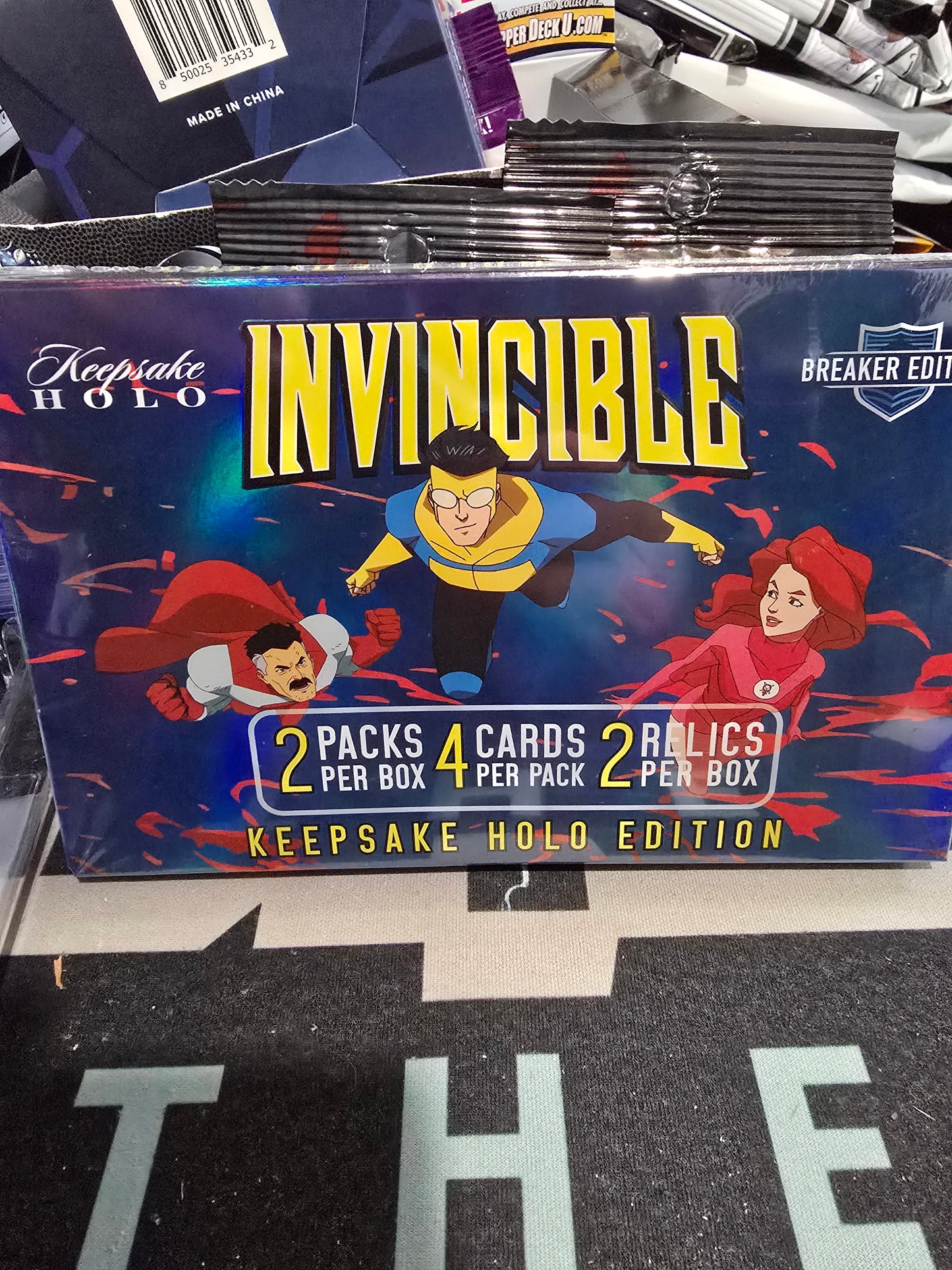 Invincible Keepsake Holo Breaker Edition Hobby Box!  2 Relics!
