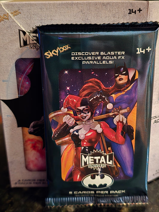 NEW! One Pack - Batman 2025 Blaster Pack - Chase Aqua Parallels!